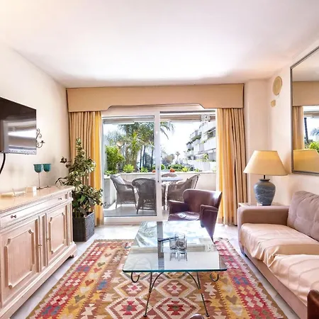 Granados I, Puerto Banus, * Marbella